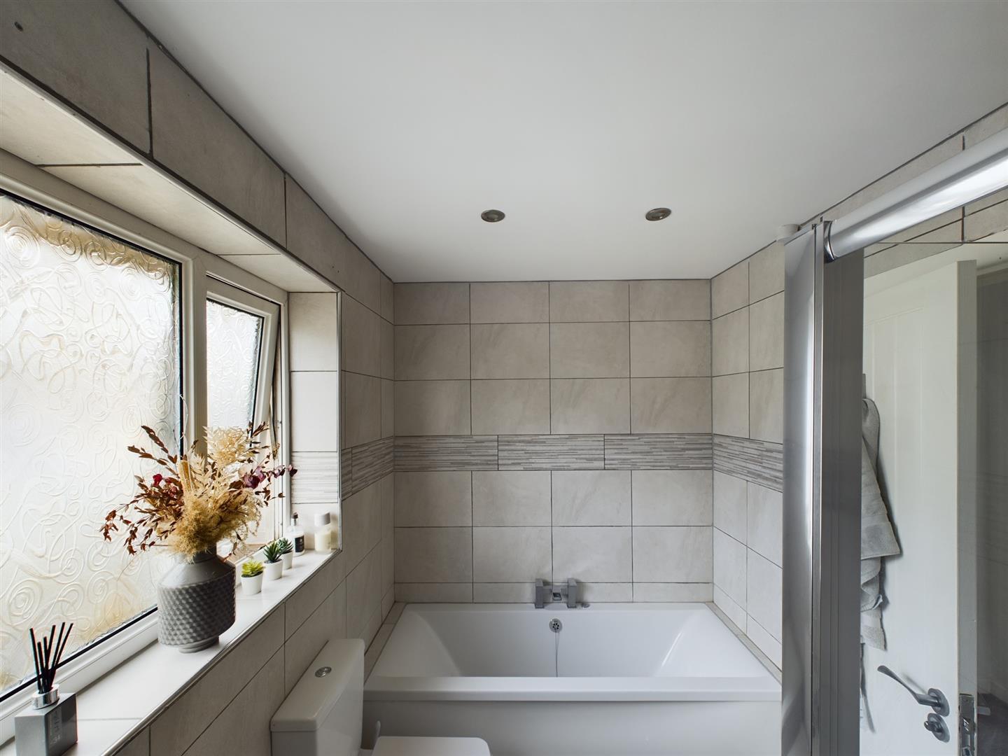 West Park Drive, Porthcawl McHattons Estate Agents, Bridgend